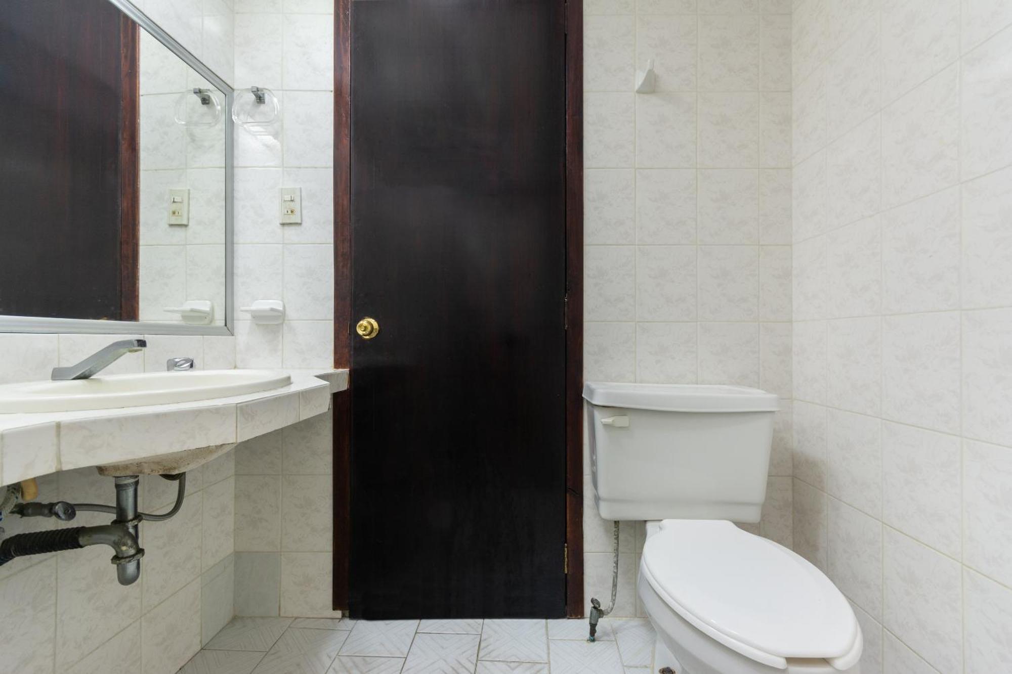 Oyo Hotel Casa Blanca Martínez de La Torre Eksteriør billede